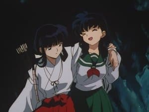 Kikyo and Kagome, Alone in the Cave